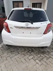Toyota Vitz 1.3 FWD 5dr 2013 White - 2