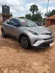 Toyota C-HR LE FWD 2019 Silver - 4