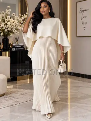 Maxi Pleated Dress - Off-White