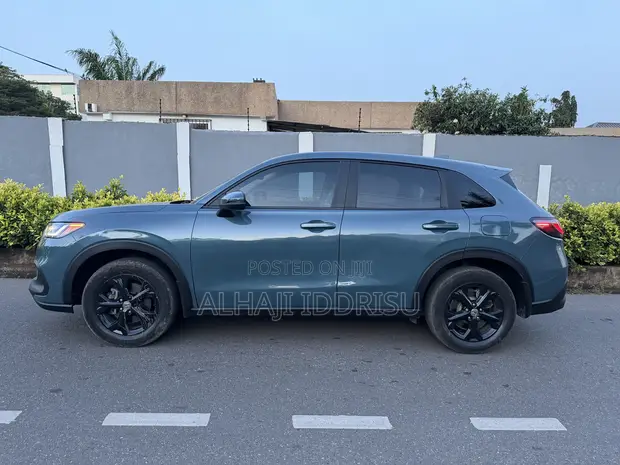 Honda HR-V LX AWD 2026 Gray - 1