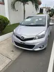 Toyota Vitz 2014 Silver - 4