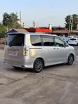Toyota Voxy X L Edition 2WD 8-Seater 2012 Silver - 4