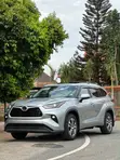 2023 Toyota Highlander XLE AWD Silver - 5