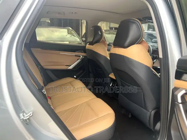 Geely Boyue 2023 Green - 1
