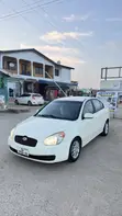 Hyundai Accent 2010 - Off White - 1