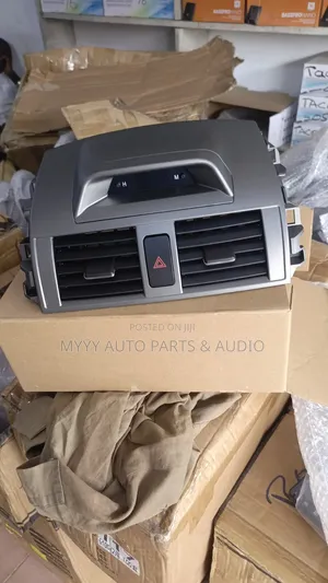 Toyota Corolla 2009-2013 Clock Air Vent Assembly