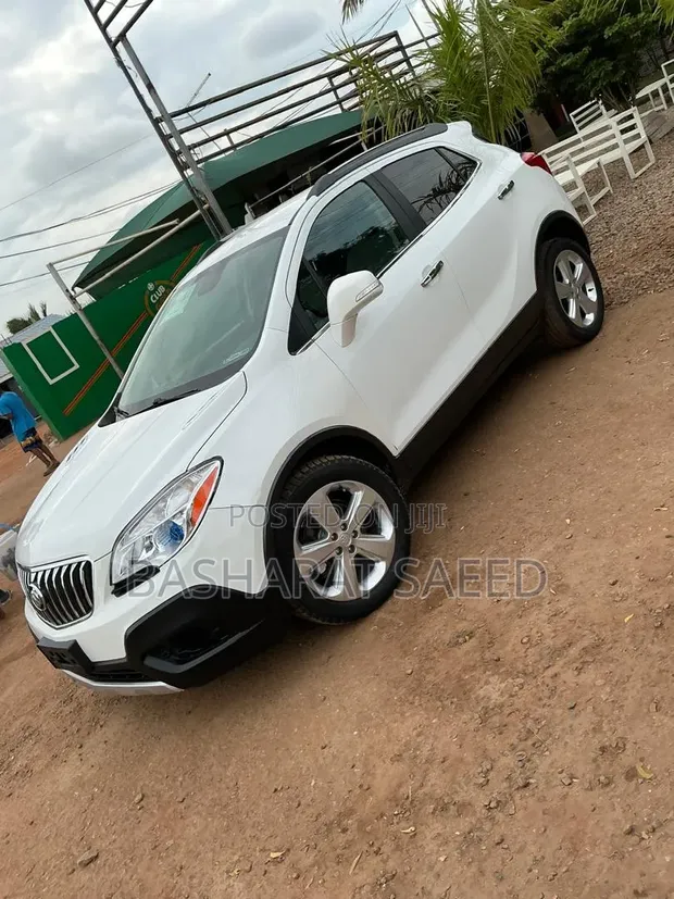Buick Encore 2016 White - 1