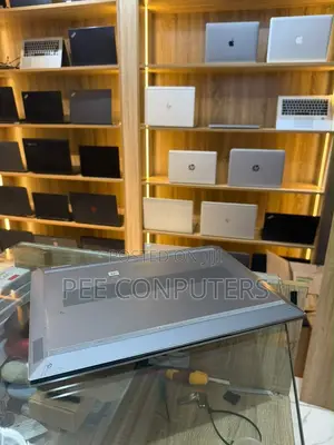 HP ZBook Studio G5 Mobile Workstation