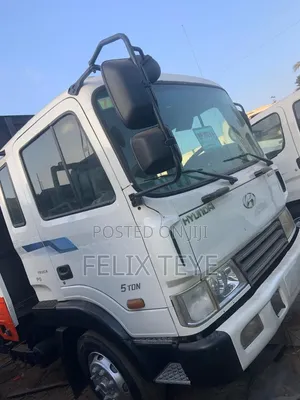 Hyundai 5 Ton Double Axle Truck