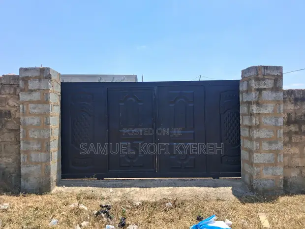 Uncompleted Chamber and Hall Self-Contain for Sale at Ablekuma Joma - 1