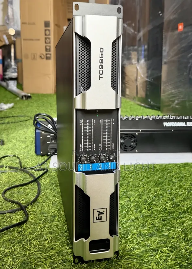 Electro-Voice EV TC9850 4-Channel Line Array Amplifier - 1