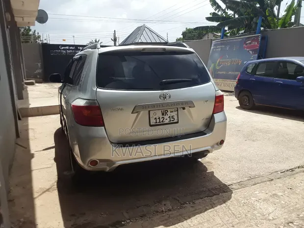 Toyota Highlander 2009 Gray - 1