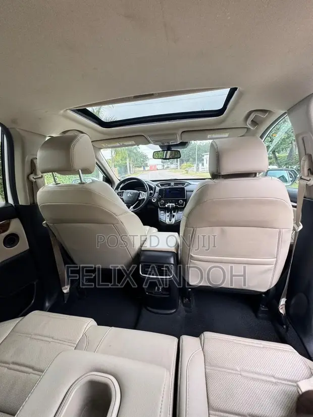 2017 Honda CR-V Touring 4dr SUV AWD (1.5L) - 1