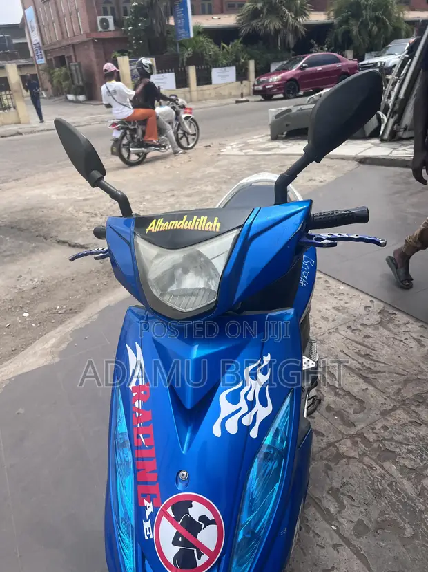 Yamaha Scooter 2018 Brown - 1