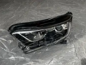 Honda CR-V Headlights (2016-2021) - Brand New