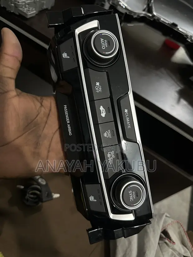 2016-21 Honda Civic AC Control Unit - 1