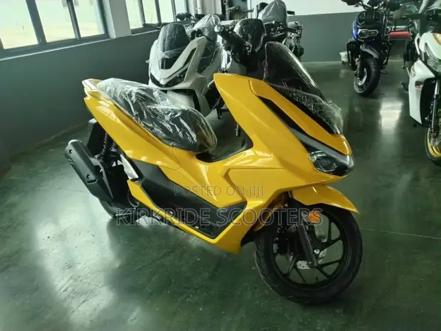 Brand New 180cc Scooter - White - 1