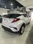 Toyota C-HR 2021 White - 4