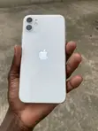 Apple iPhone 11 128GB White - 4