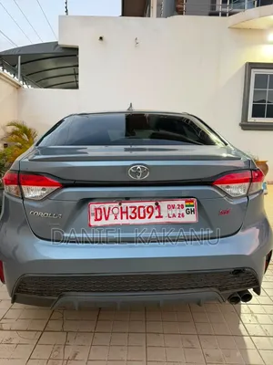 2022 Toyota Corolla SE Gray