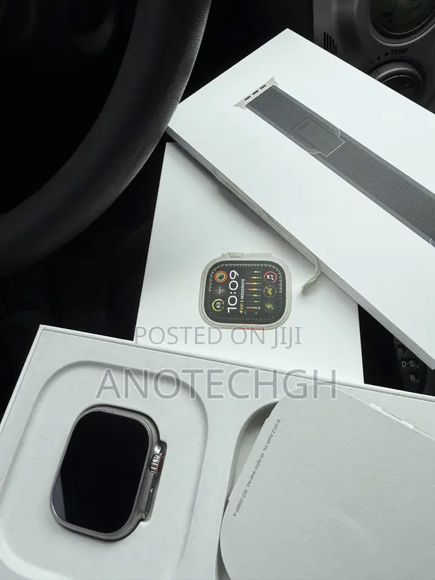 Used Apple Watch Ultra 2 49mm - 1