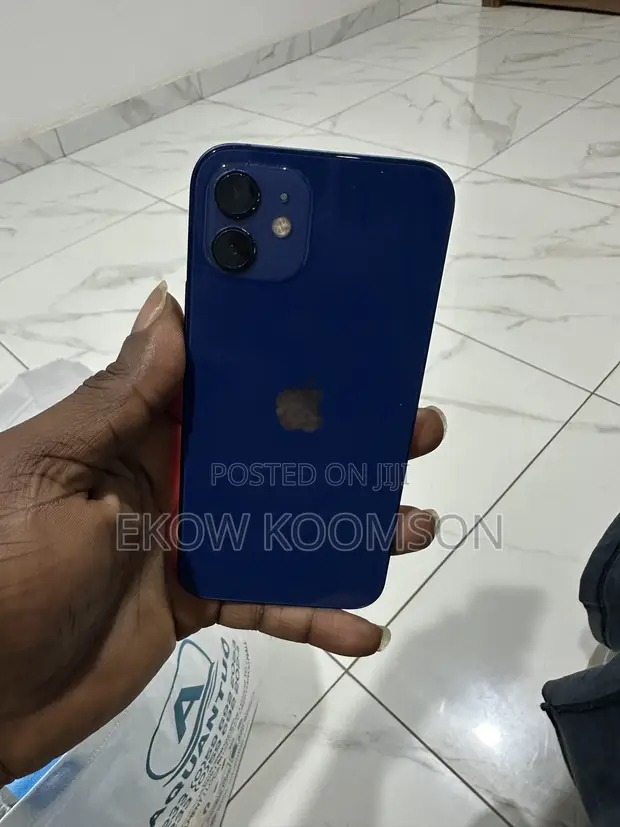 Apple iPhone 12 64GB Blue - 1