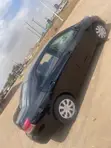 Toyota Yaris Base Hatchback 2010 Black - 3