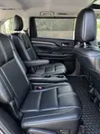 2017 Toyota Highlander SE 4x2 V6 SUV - Black - 4