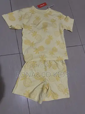 Joe Fresh Toddler Boy 2 Piece Set - Yellow