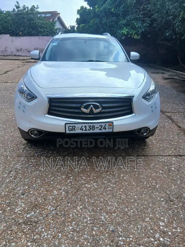 Infiniti FX35 2013 White - 1