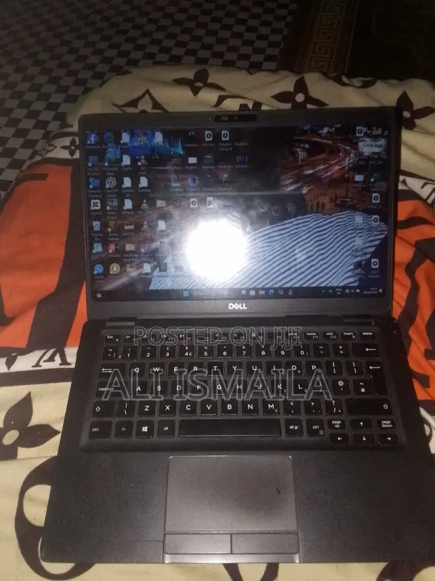 Dell Latitude 5300 Laptop - Intel Core i5, 8GB RAM, 256GB SSD - 1