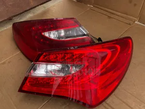 Chrysler 200 Taillight - Premium OEM Foreign Used