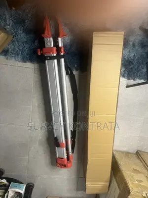 Aluminum Tripod with Double Clamp