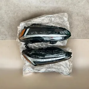 Honda Civic Headlight (2022-2025) - Brand New