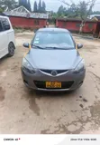 Mazda 2 1.5 Touring 2012 Gray - 1