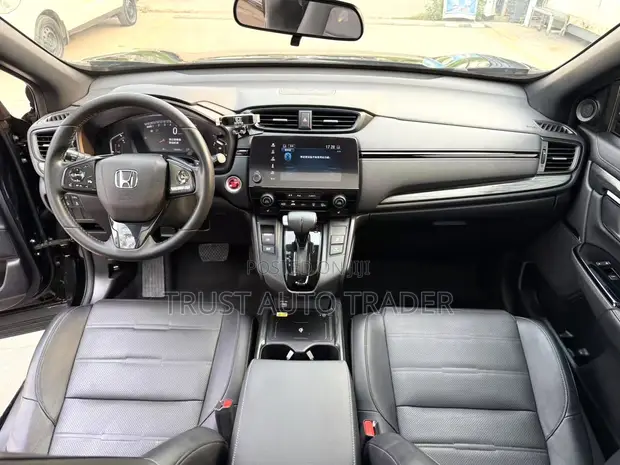 Honda CR-V Touring AWD 2020 Black - 1