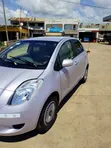 Toyota Vitz 1.3 FWD 3dr 2010 Silver - 3