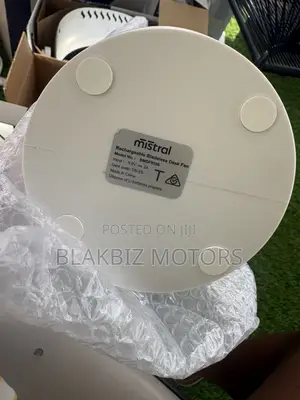 Mistral Rechargeable Bladeless Desk Fan
