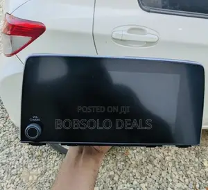 Honda CR-V Audio Receiver (2017-2022)