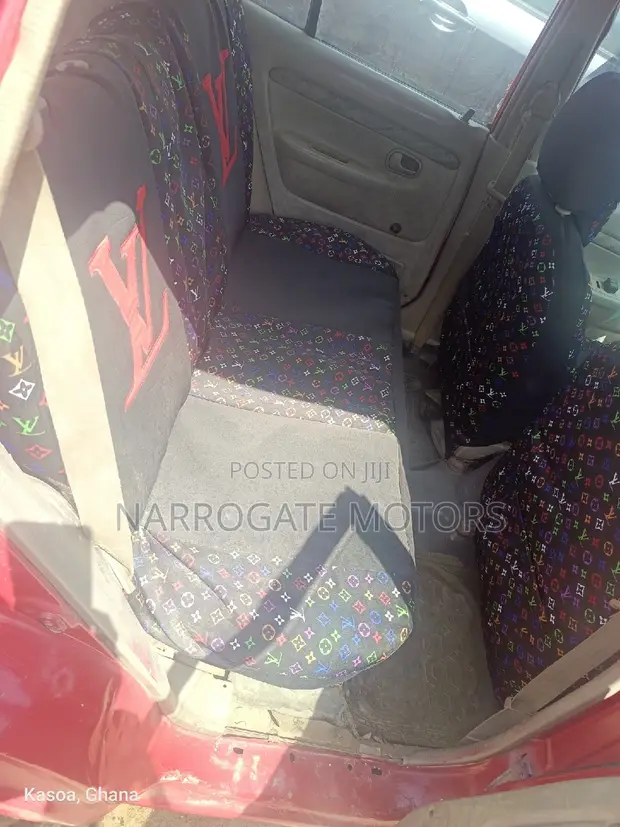Mazda Demio 2006 Red - 1