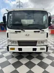Hyundai Gold Food Truck - 1