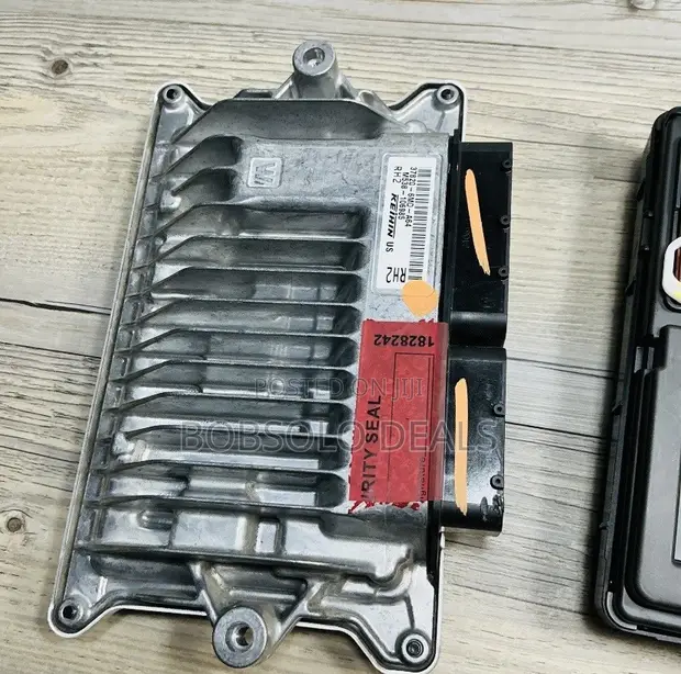 Honda Civic Sport 2.0 ECM/BCM with Fuse Box (2022-2025) - 1