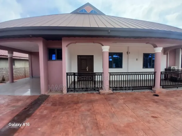 3-Bedroom House for Rent in Apemso, Near KNUST Campus, Kumasi - 1