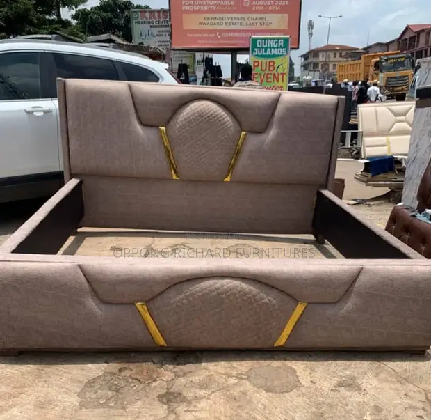 King Size Bed - Wood-Mode - 1