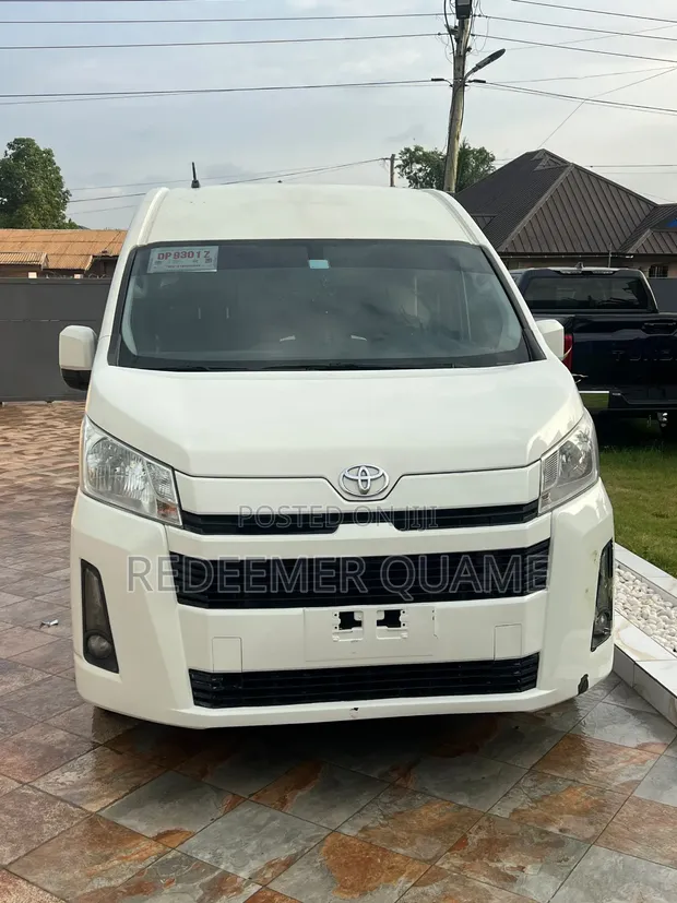 2021 Toyota HiAce High Roof - 1