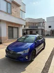 2020 Hyundai Elantra Blue - 3