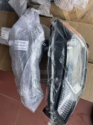 Honda Fit Headlight Pair (2014-2019)