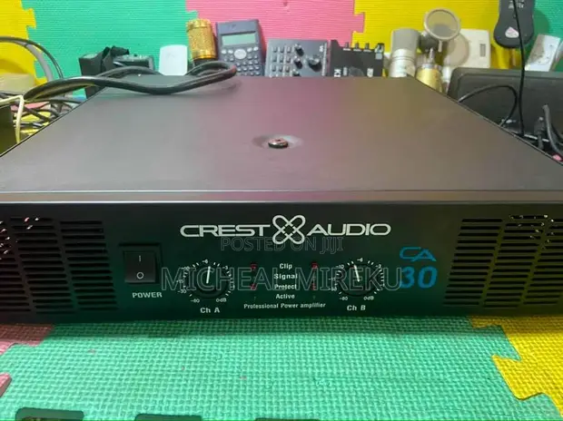 Crest Audio CA 30 Professional 2-Channel Power Amplifier - 1