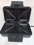 Nasco Sandwich Maker 700W - 2