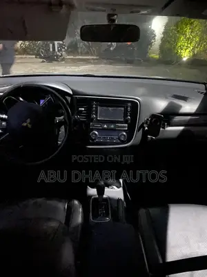 Mitsubishi Outlander 2016 Silver